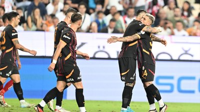 Galatasaray, Antalyaspor'u 3 golle yendi