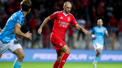 Benfica, Pevidem'i 2 golle geçti