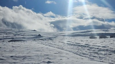 Bayburt'un köylerinde kar yağışı