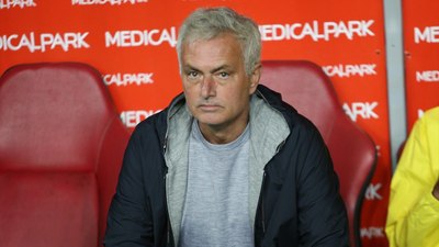 Jose Mourinho'dan maç sonu hakeme tepki