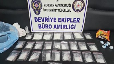 İzmir'de polis devriyesinde yakalanan 3 uyuşturucu taciri tutuklandı