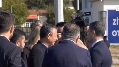 Özgür Özel, cezaevine Selahattin Demirtaş'ı ziyarete gitti