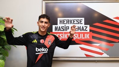 Beşiktaş, Mehmet Tuğra Yeşilyurt ile profesyonel sözleşme imzaladı