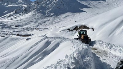 Kar nedeniyle yaylada mahsur kalan 5 kişi kurtarıldı