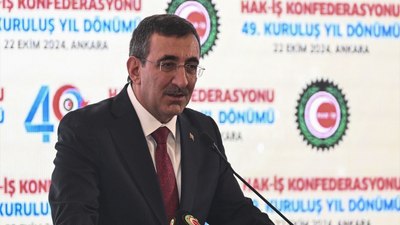 Cevdet Yılmaz: Vergideki amaç, çok kazanandan çok, az kazanandan az almak