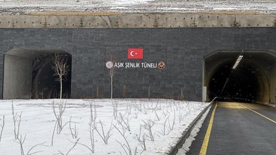 Ardahan'da hizmete geçen Aşık Şenlik Tüneli'nin ikinci tüpü yarın açılıyor