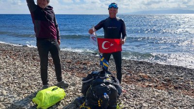 Çadırıyla Türkiye'den İspanya'ya yüzüyor: 10 bin kilometreyi 10 yılda yüzecek