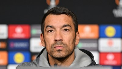 Giovanni van Bronckhorst: Ersin'in durumu pozitif ilerliyor