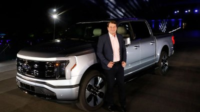 Ford CEO'sundan itiraf: Xiaomi'nin elektrikli aracından vazgeçemiyorum