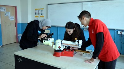 Muşlu öğrencilerin orman yangınlarına karşı geliştirdiği proje, Türkiye ikincisi oldu