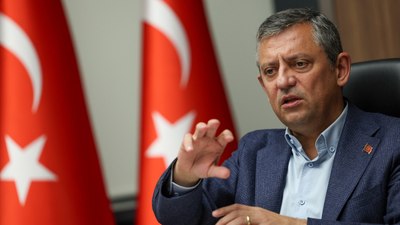 Özgür Özel'den Ümit Özdağ'a: Siyasi yankesici