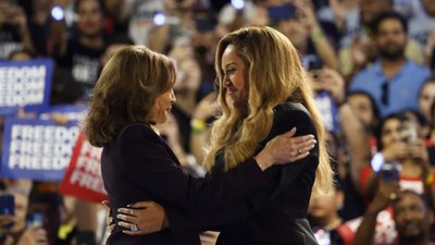 Beyonce'den Kamala Harris desteği: Beraber mitinge katıldılar