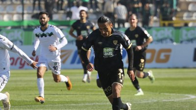 Bandırmaspor, Sakaryaspor'u mağlup etti