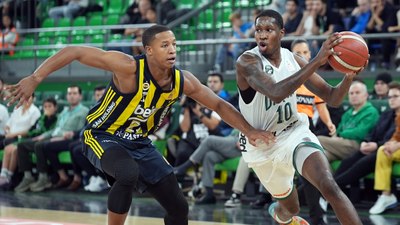 Fenerbahçe, Darüşşafaka deplasmanında kazandı