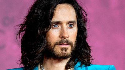 Ünlü şarkıcı Jared Leto, İstanbul'da taksi bulamayınca otobüse bindi