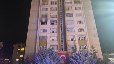 Ankara'da 10 katlı binada yangın çıktı