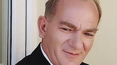 Atatürk'e benzeyen adam 29 Ekim'de yayın açıp para topladı