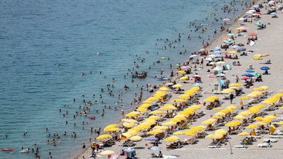 Eylül ayında Türkiye'ye en fazla turist Antalya'dan giriş yaptı