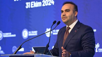 Bakan Kacır: Yapay zekadan daha fazla faydalanacağız