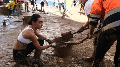 İspanya'da dakika dakika sel felaketinin gelişi: Ölü sayısı 250 oldu