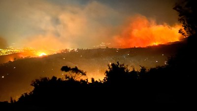 Hatay'da çıkan orman yangınına müdahale sürüyor