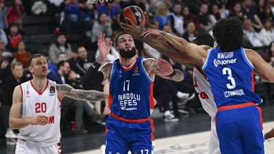 Anadolu Efes, Monaco'ya kaybetti