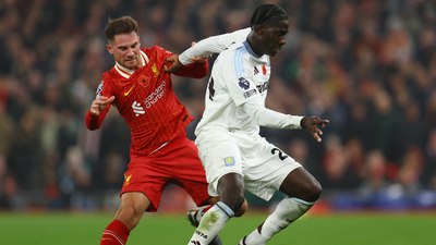 Liverpool, Aston Villa'yı yenerek zirve yolunda devam ediyor