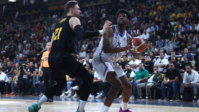 Anadolu Efes, Mersin Spor deplasmanında kazandı