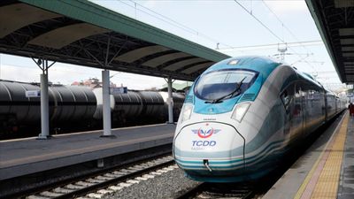 Öğretmenlere tren biletlerinde yüzde 50 indirim