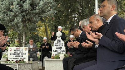 Kaymakam Safitürk, şehadetinin 8. yılında memleketi Sakarya ve görev yeri Derik'te anıldı