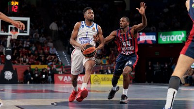 Anadolu Efes, deplasmanda Baskonia'yı yendi