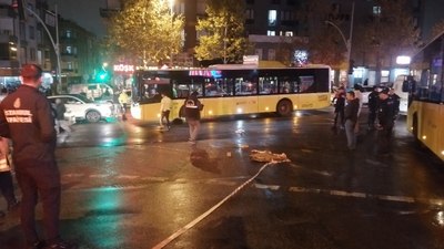 İstanbul'da İETT otobüsünün çarptığı 3 yaşındaki çocuk hayatını kaybetti