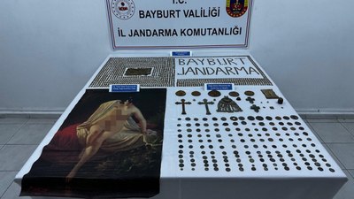 Bayburt’ta dünyaca ünlü ressam Picasso’ya ait tablo ele geçirildi