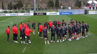 A Milli Futbol Takımı, Galler maçının İstanbul'daki hazırlıklarını noktaladı