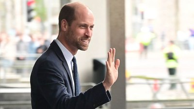 İngiltere'de Prens William, 'Filistin'e Özgürlük' sloganlarıyla protesto edildi