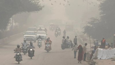 Hindistan'da hava kirliliği nedeniyle okullar kapatıldı