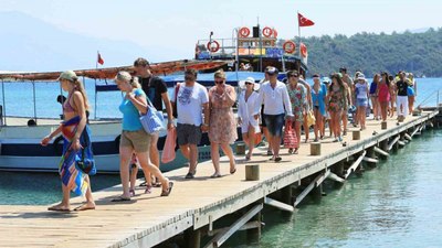 Muğla, 10 ayda turist sayısında rekor kırdı