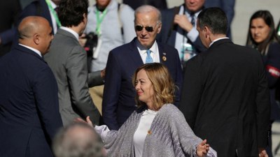 Joe Biden, G-20 Zirvesi'ndeki aile fotoğrafı çekimini kaçırdı