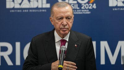 Cumhurbaşkanı Erdoğan, G20 Zirvesi dönüşü uçakta gazetecilerin sorularını yanıtladı