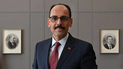 İbrahim Kalın CHP Genel Merkezi'nde sunum yaptı