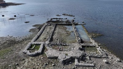 İznik Gölü kan kaybediyor