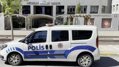 Aksaray'da alkollü halde tabanca temizlerken çocuğu vuran polis tutuklandı