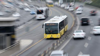 İstanbul'da İETT otobüsünde yangın çıktı