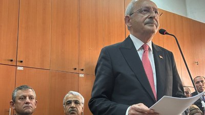 Kemal Kılıçdaroğlu'na siyasi yasak davası: Özgür Özel ve Mansur Yavaş duruşmaya katıldı