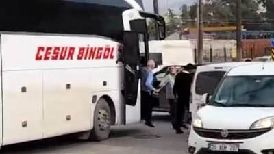 Hatay'da otobüs şoförü ile otomobil sürücüsü kavga etti