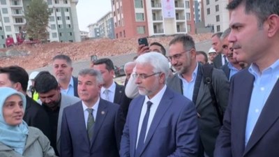 Murat Kurum ile depremzede kadının diyaloğu duygulandırdı