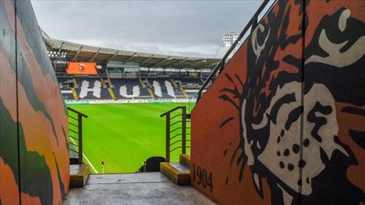 Acun Ilıcalı'nın Hull City'sinde teknik direktör değişikliği