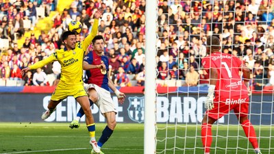 Barcelona, Las Palmas'a boyun eğdi