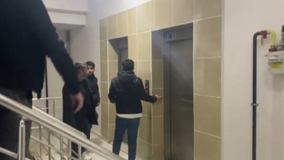 Konya'da hapis cezası bulunan zanlı, polis baskınında  köşe bucak kaçtı