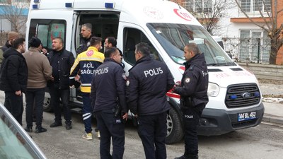 Malatya'da hastaneden kaçıp kendini eve kitledi